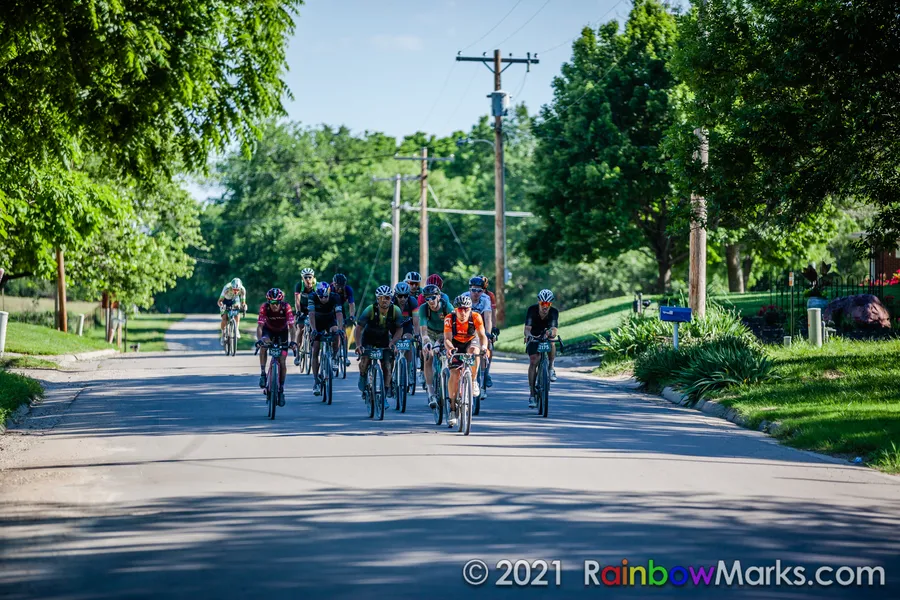 2021 Unbound Gravel 200 Alma Checkpoint