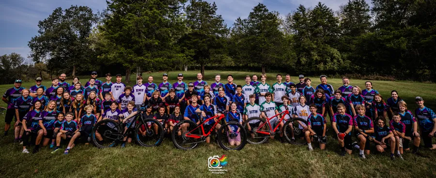 Capture the thrill of biking with team photos from the Missouri Interscholastic Cycling League NICA. Check out the stunning gallery and book your own shoot now!